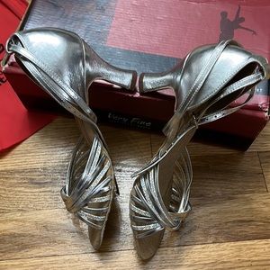 Very Fine dance sport shoes silver dancing shoes